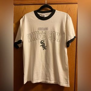 Adult Unisex Chicago White Sox MLB Baseball Short Sleeve T-Shirt. Size M